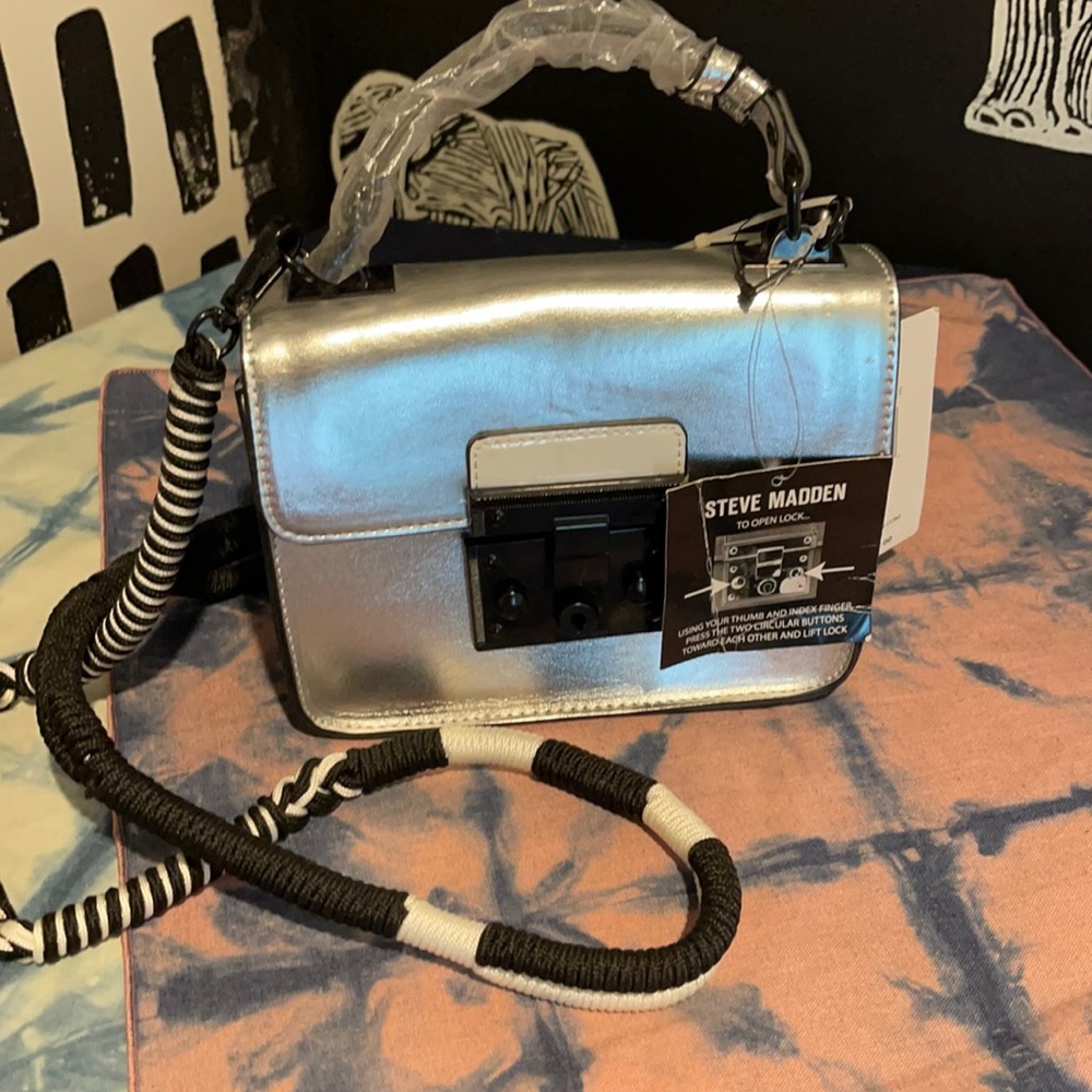 Steve Madden Beffie Crossbody